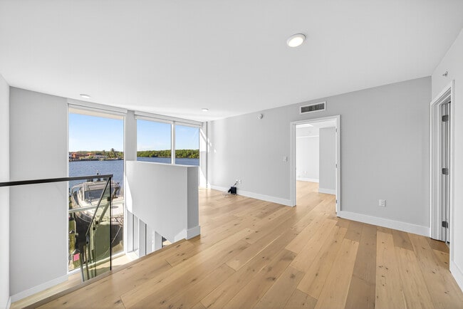 Photo - 400 Sunny Isles Blvd Townhome