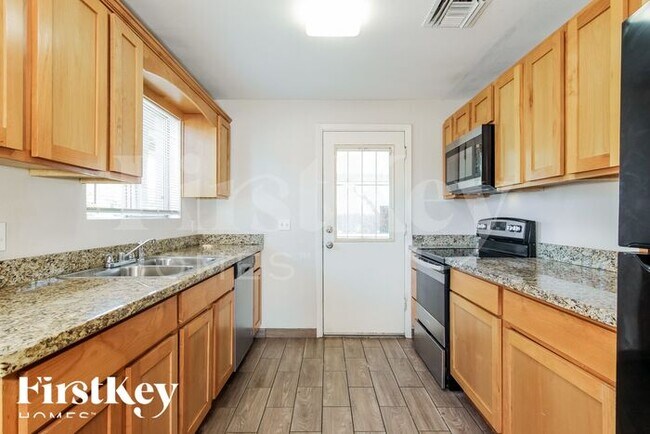 Foto del edificio - 9114 N 56th Ln