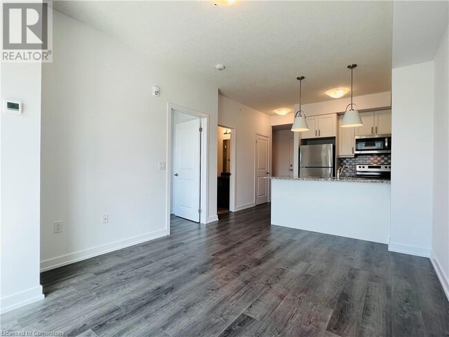 Building Photo - 5055 Greenlane Rd