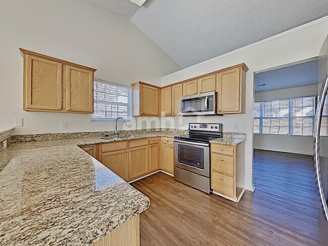 Foto del edificio - 5034 Timber Trail Dr