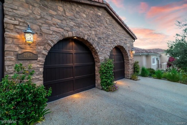 Building Photo - 5 br, 6 bath House - 22401 S Summit Ridge Cir