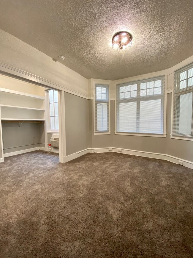 The Thayer Apartments 1228 N St Sacramento, CA