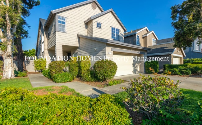 Building Photo - 3 Lagoon Ct