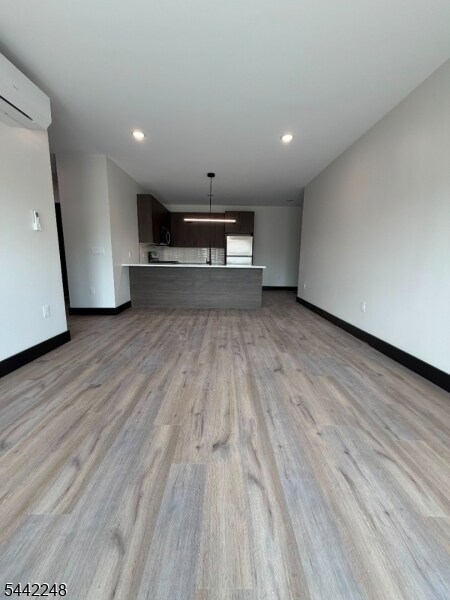 Foto del edificio - 862 Broadway
