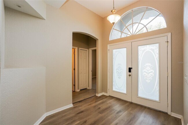 Foto del edificio - 10724 Carloway Hills Dr