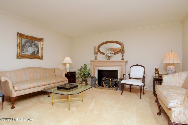 Building Photo - 5805 Coach Gate Wynde