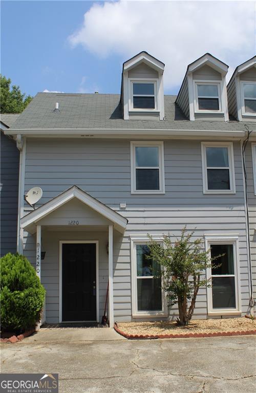Foto principal - 1220 Kennesaw Trace Ct