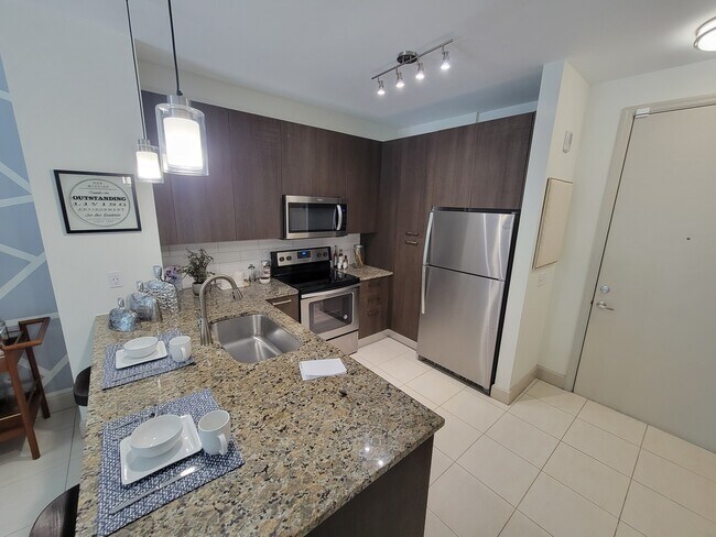 Foto del edificio - 8286 NW 48th St