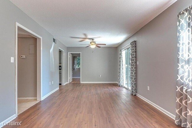 Foto del edificio - 3 br, 2 bath Condo - 108 Country Club Drive