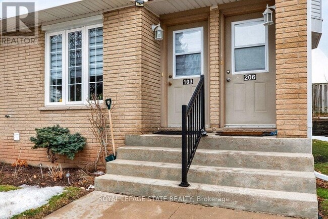 Building Photo - 511 Hwy 8