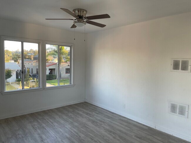 Foto del edificio - 2965 Tyburn St