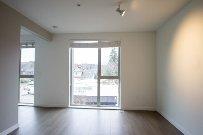 Building Photo - 3rd Floor Modern & Sleek 1Bdr w/Floor-to-C...