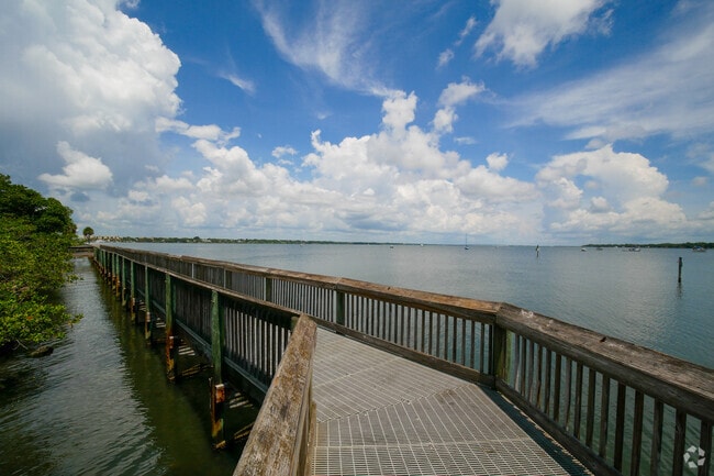 Merritt Island has many fishing piers.