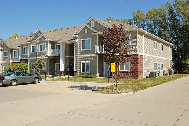 Foto del edificio - 2323 E Porter Avenue #86