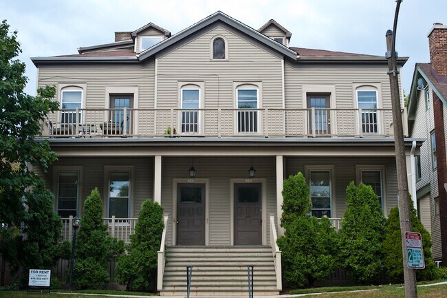 Foto del edificio - 2943 N Bartlett Ave