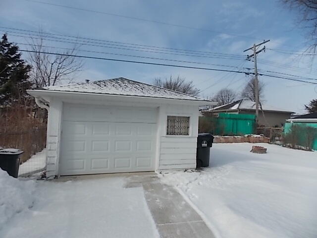 Building Photo - Wonderful Single Family Home in Racine