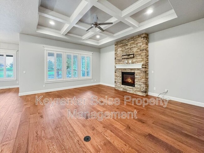 Foto del edificio - 6614 N Big Cedar Way
