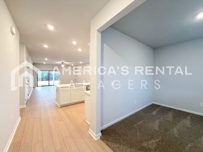 Foto del edificio - 15725 Ruthie Lynn Dr