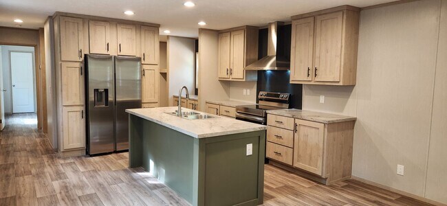 Foto del edificio - 33060 Hill Creek Rd