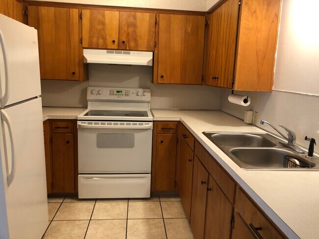 Foto del edificio - 210 NW Tingley St