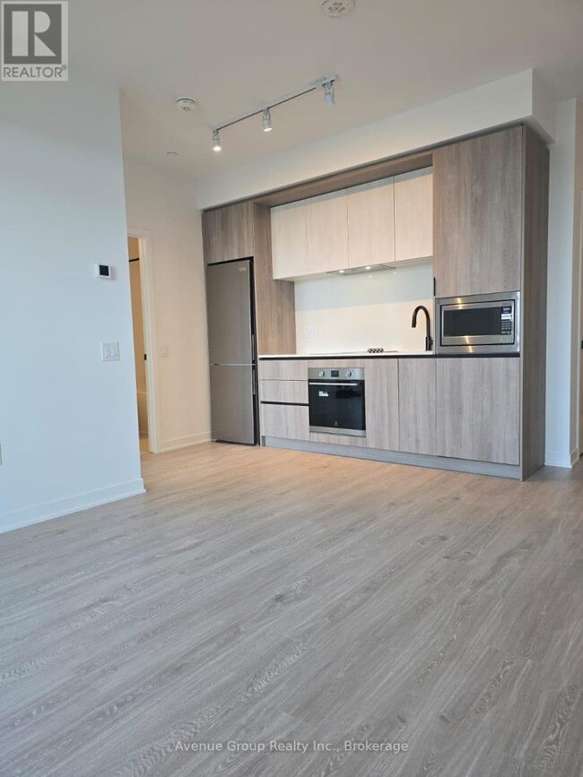 Building Photo - 2495 Eglinton Ave W