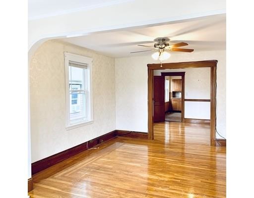 Building Photo - 162 Nonantum St