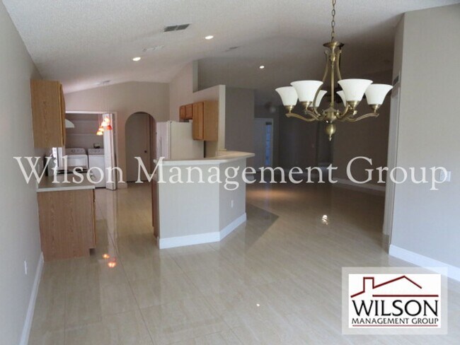 Foto del edificio - 3 br, 2 bath House - 190 Lake Shepard Drive