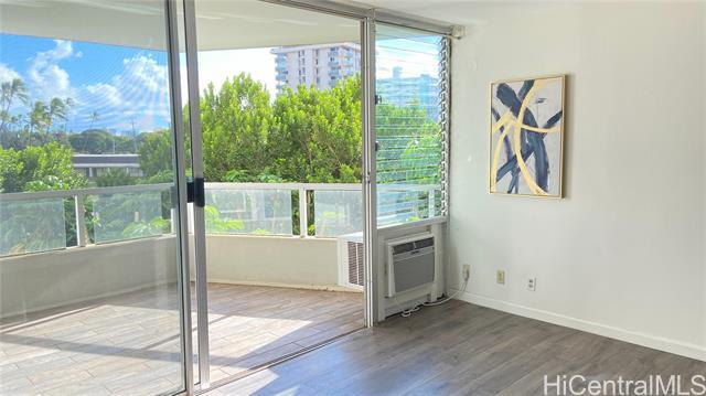 Building Photo - 2600 Pualani Way