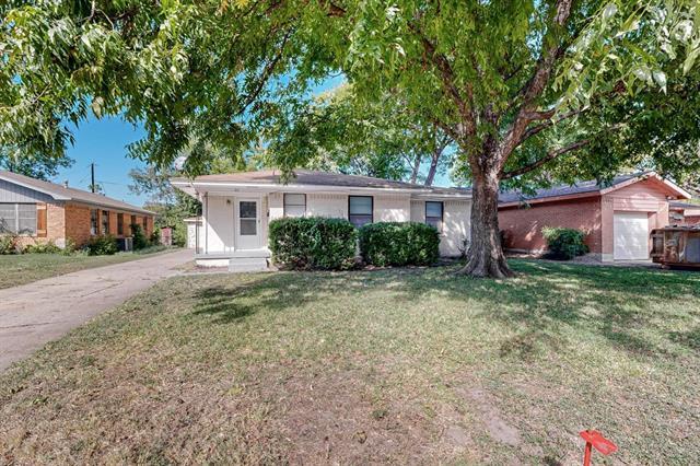 Foto del edificio - 611 Calyx Cir