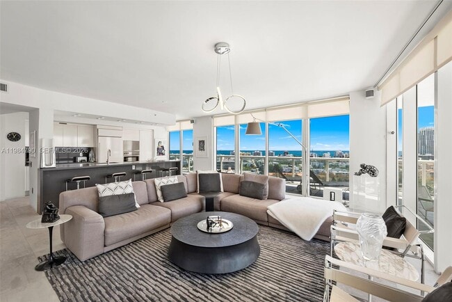 Building Photo - 450 Alton Rd