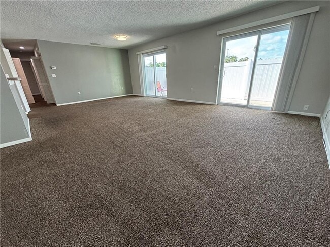 Foto del edificio - 5807 Erin Ln S