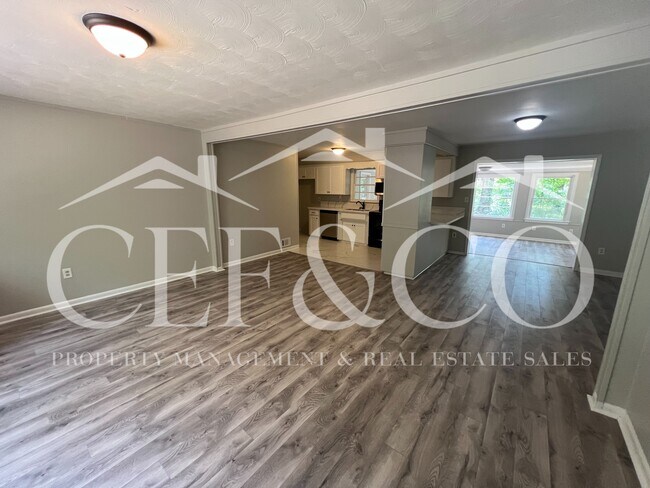 Foto del edificio - 421 Zellen Dr