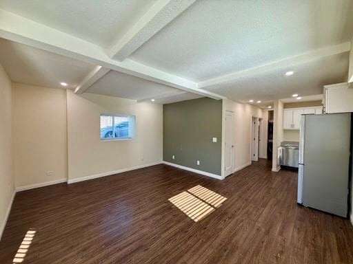Building Photo - 33534 4th St