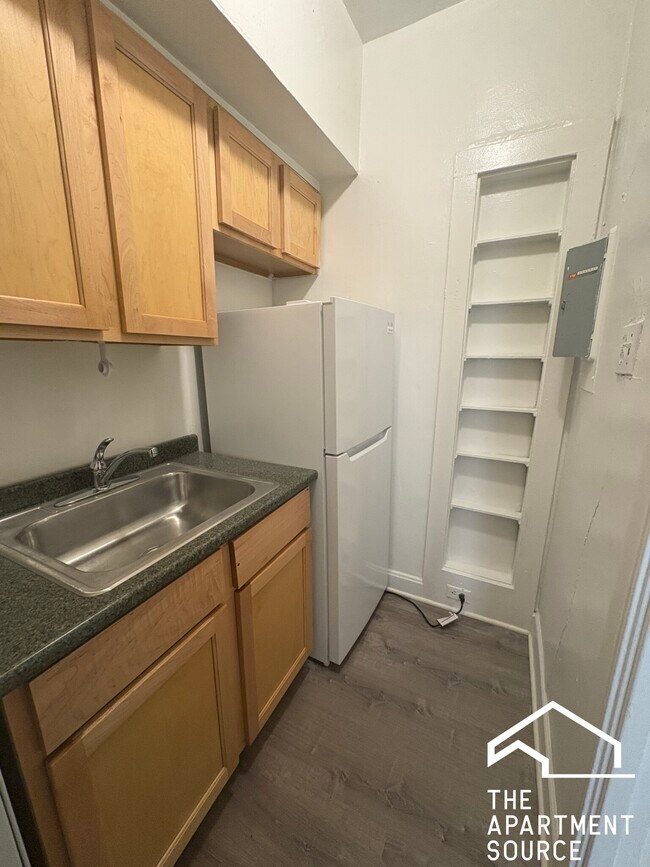 Foto del edificio - 532 W Arlington Pl
