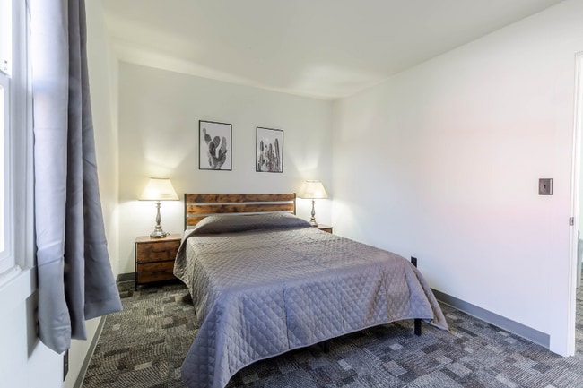 Building Photo - 3737 Sturgis Rd