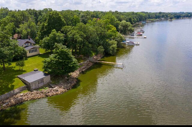 Great bay to fish, kayak, boat and more! - 2898 Oakwood Ln
