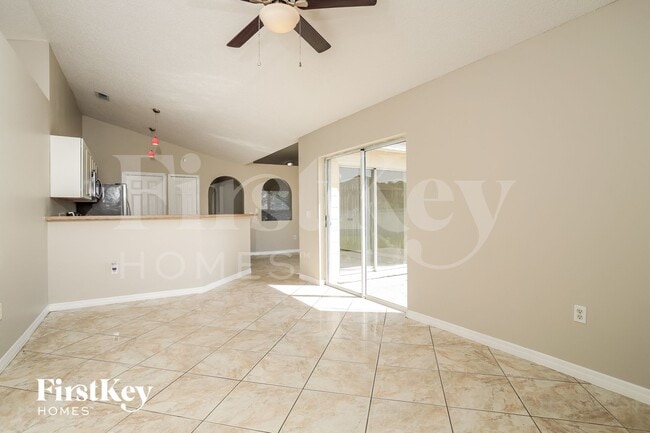 Building Photo - 626 Elbridge Dr