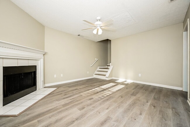 Building Photo - 745 Keys Ferry Rd