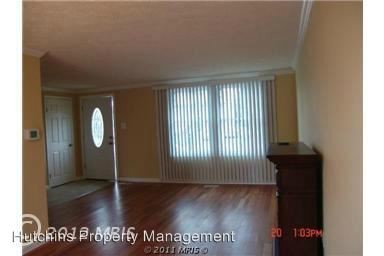 Foto del edificio - 717 Woodbridge Center Way