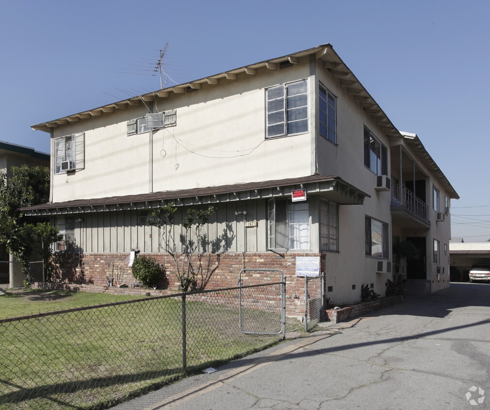 Primary Photo - 11621 Kittridge St