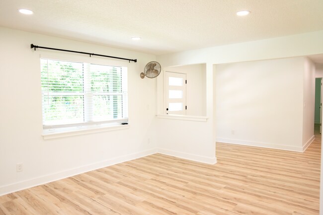 Foto del edificio - Waterfront Living in the Heart of Fleming Island!