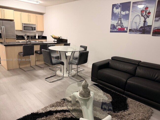 Foto del edificio - 79 SW 12th St