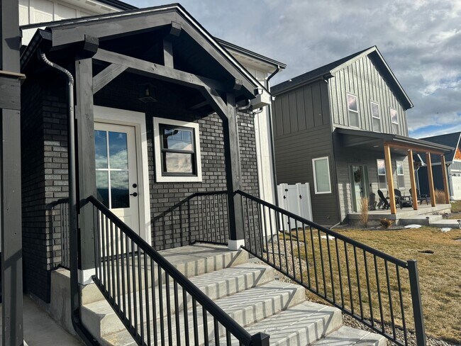 Foto del edificio - Beautiful New Construction 3 Bed/2.5 Bath ...