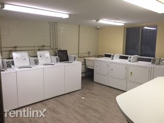 Foto del edificio - 5958 N Kenmore Ave