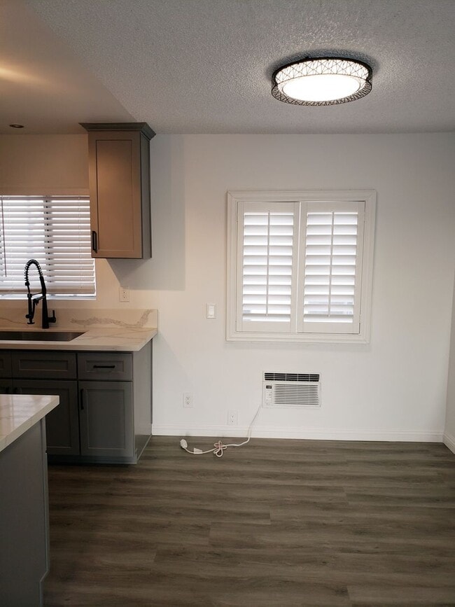 Interior Photo - River Flats