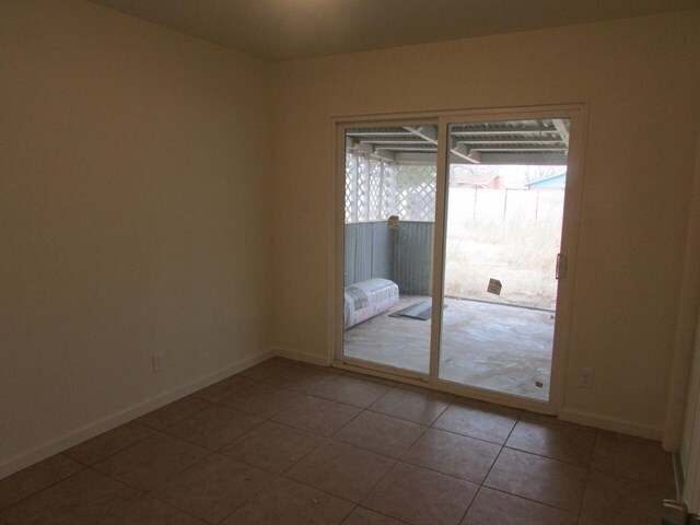 Foto del edificio - 4340 Redbud Ave