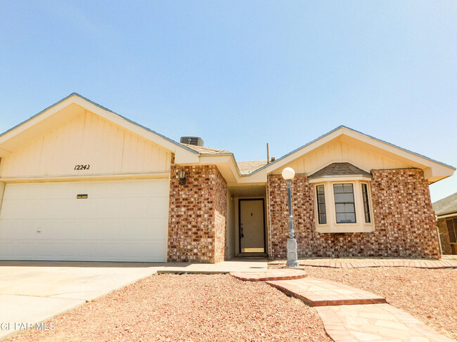 Building Photo - 12242 El Greco Cir