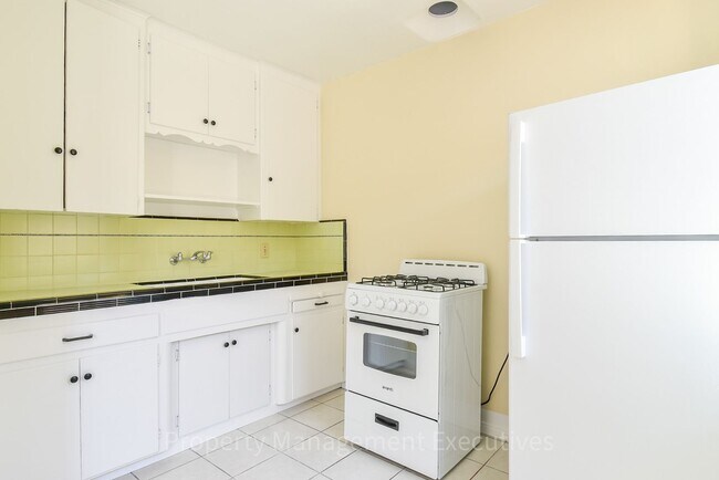 Foto del edificio - Nice 1 Bedroom, 1 Bath Apartment