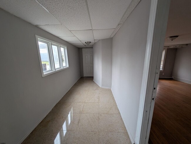 Building Photo - 600 N Michigan Ave