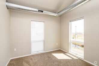 2BR, 2BA - 870SF - Secondary Bedroom. - Prairie Towers